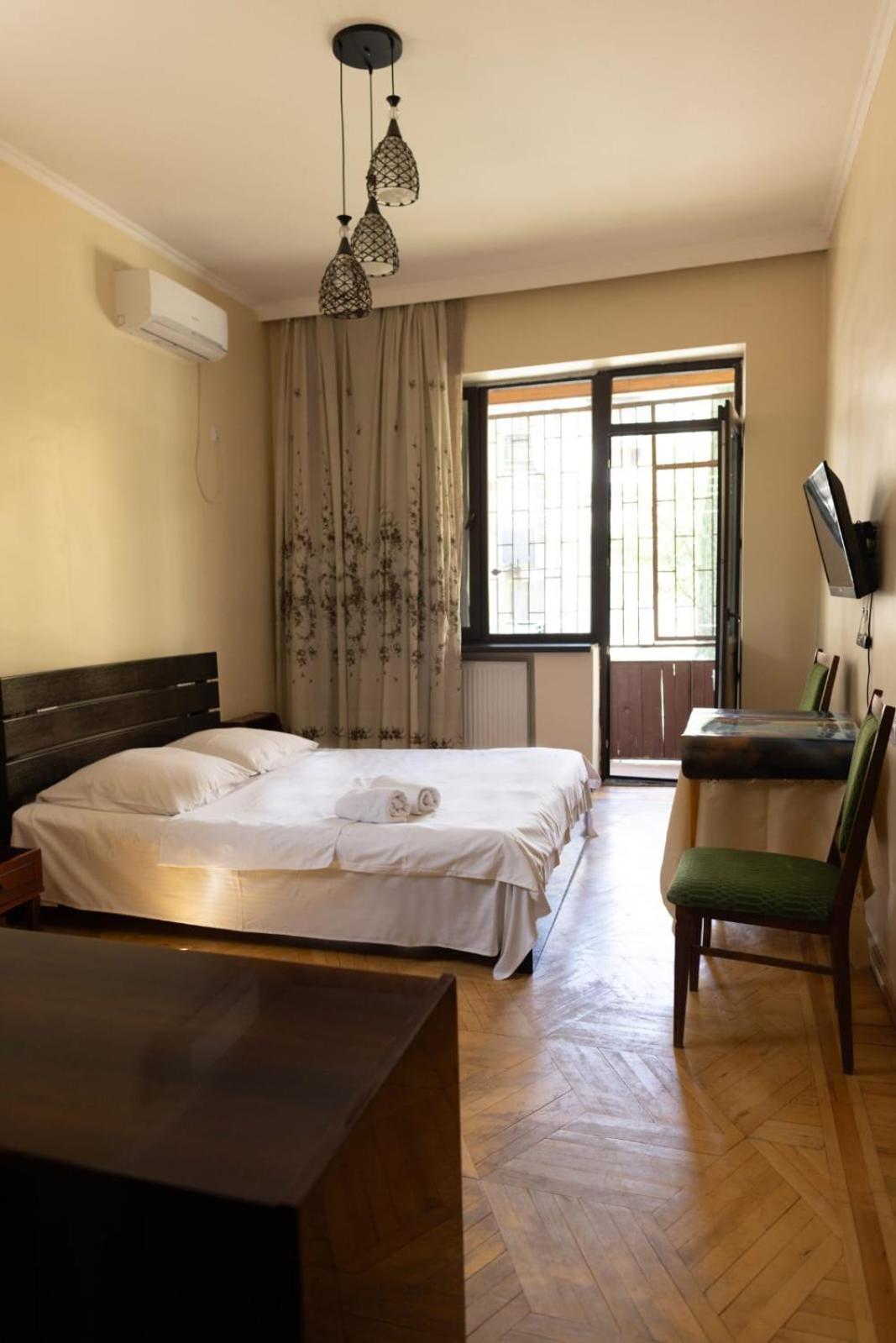 Wine House Otel Tiflis Dış mekan fotoğraf