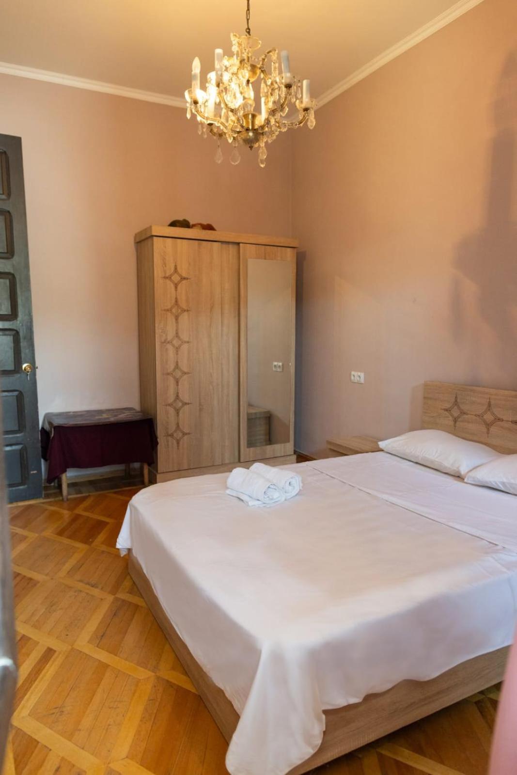 Wine House Otel Tiflis Dış mekan fotoğraf